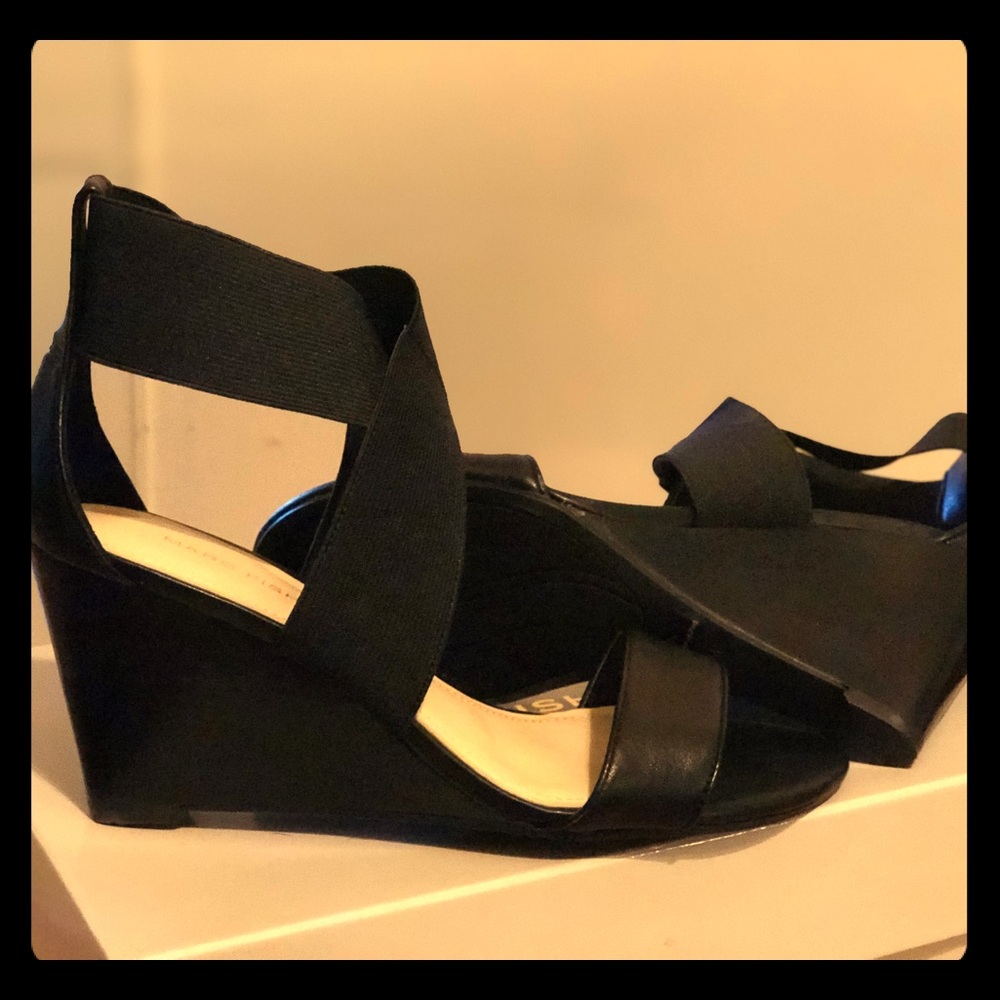 Marc Fisher Wedges
